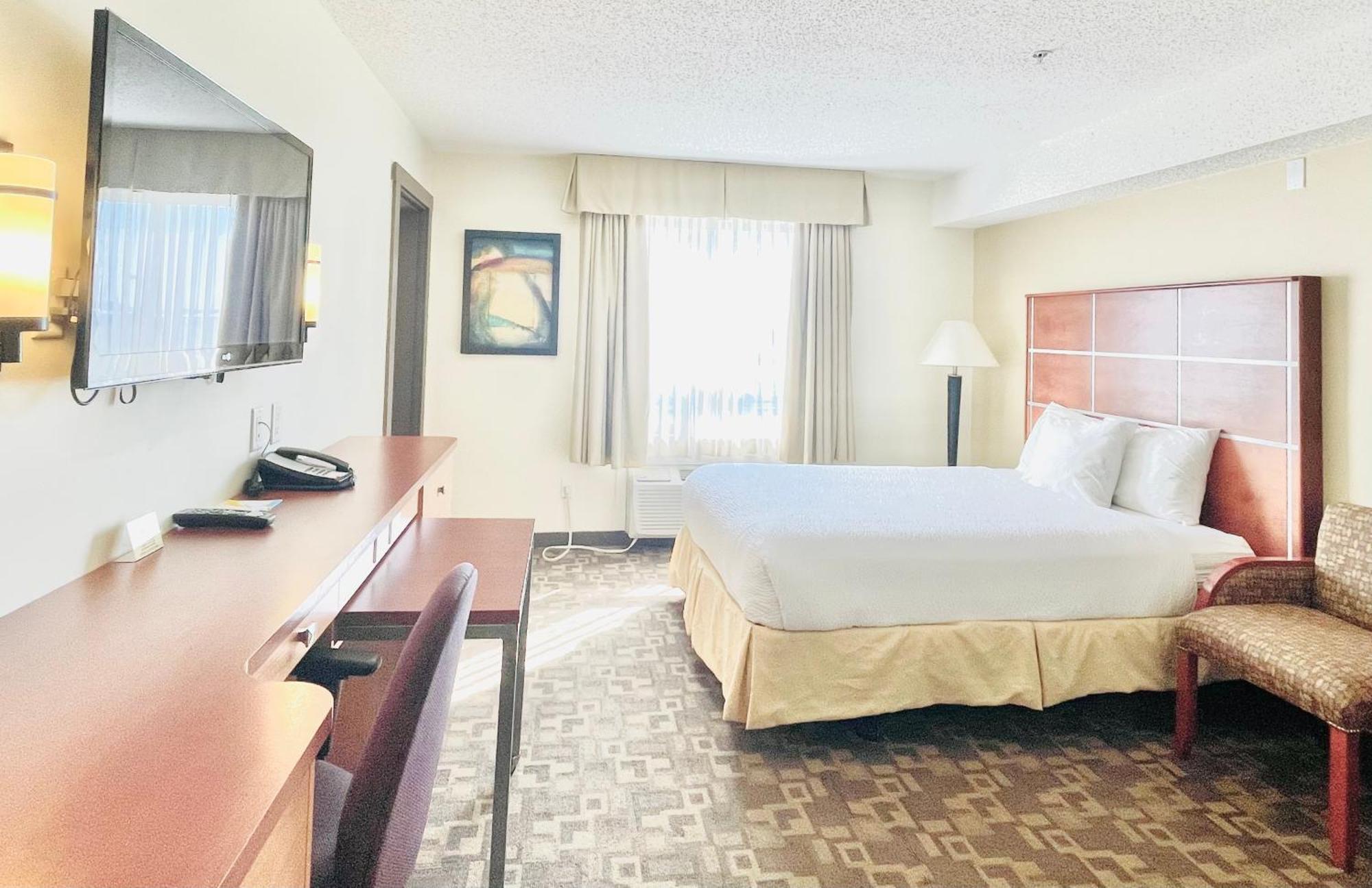 Days Inn By Wyndham Grande Prairie Exteriör bild